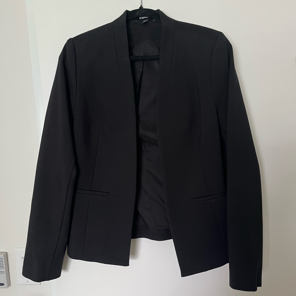 Black women’s blazer size 14